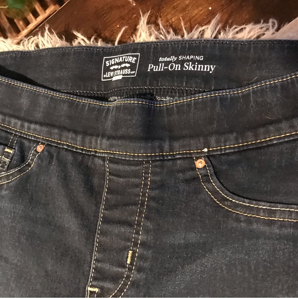 Levi skinny jeans